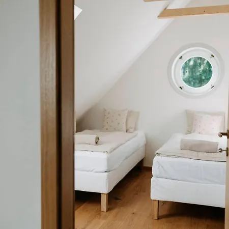 Cizovka * Kněžmost